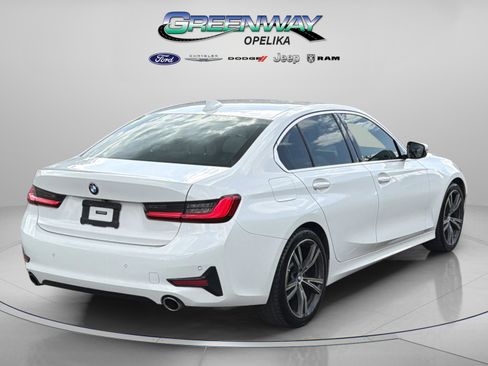 Used 2020 BMW 330i Sedan w/ Convenience Package image 16