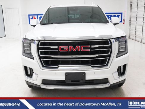 Used 2024 GMC Yukon SLT RWD image 2