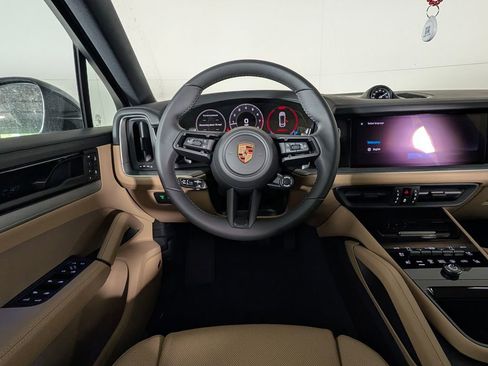 New 2026 Porsche Cayenne Coupe image 21