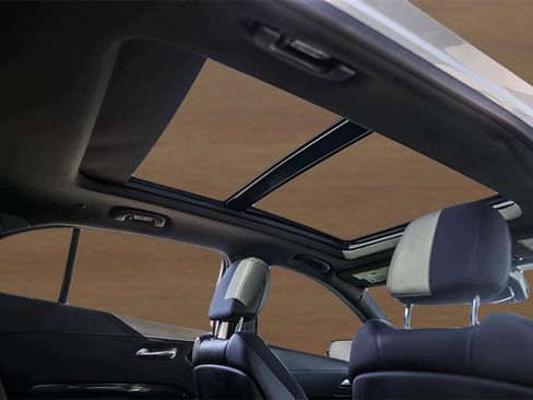 Certified 2024 Cadillac XT4 Sport image 31