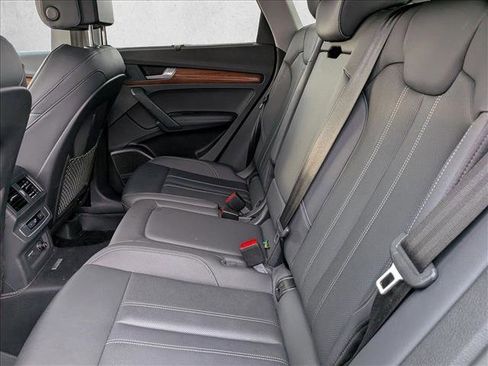 Certified 2023 Audi Q5 2.0T Premium Plus w/ Premium Plus Package image 18