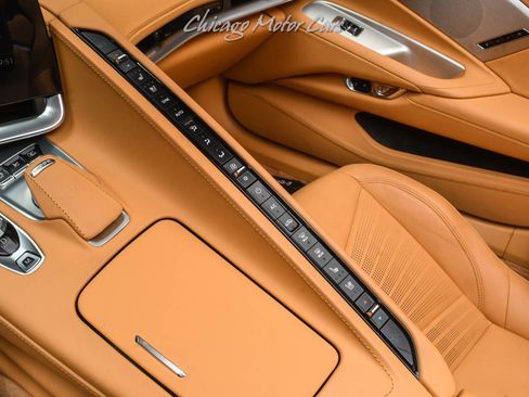 Used 2022 Chevrolet Corvette Stingray Premium Conv w/ Z51 Performance Package image 18