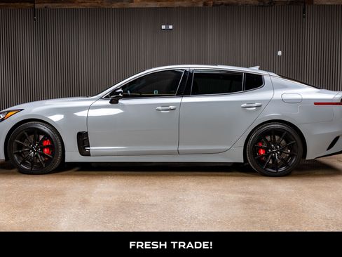 Used 2023 Kia Stinger GT2 image 5