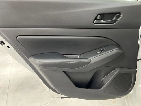 Used 2025 Nissan Altima 2.5 SV FWD image 18