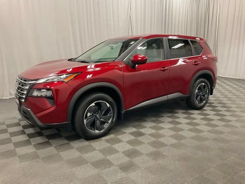 Used 2025 Nissan Rogue SV AWD/4WD image 5