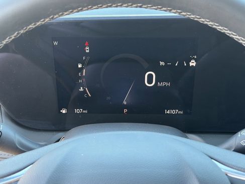 Certified 2025 Buick Encore GX Preferred w/ Comfort Package FWD image 32