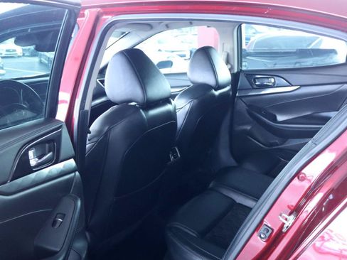 Used 2017 Nissan Maxima SR w/ Midnight Edition FWD image 30