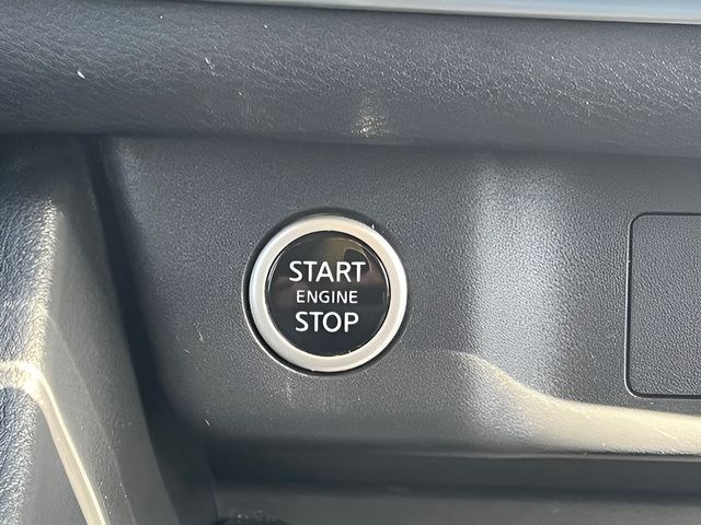 Used 2023 Nissan Rogue SV FWD image 23