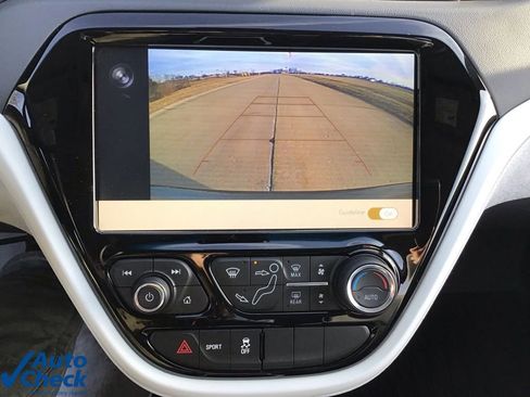 Used 2019 Chevrolet Bolt LT image 36