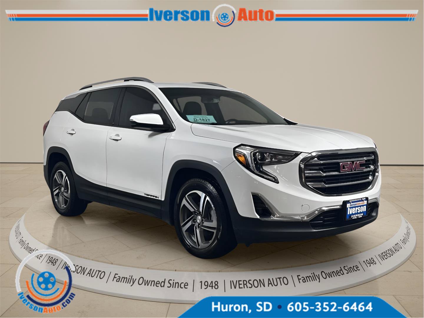 Used 2019 GMC Terrain SLT AWD/4WD image 1