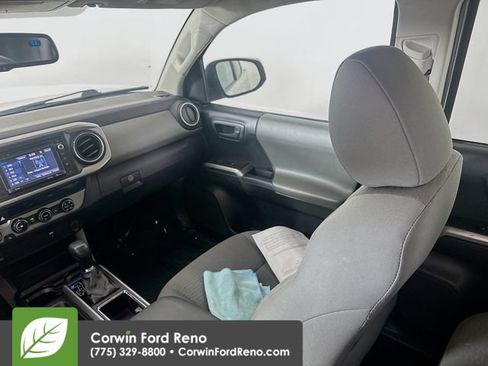Used 2017 Toyota Tacoma SR5 w/ Tow Package AWD/4WD image 24