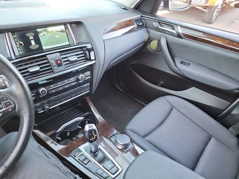 Used 2017 BMW X3 xDrive28i image 15