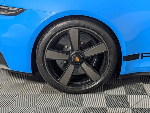 Certified 2026 Porsche 911 GTS RWD image 14