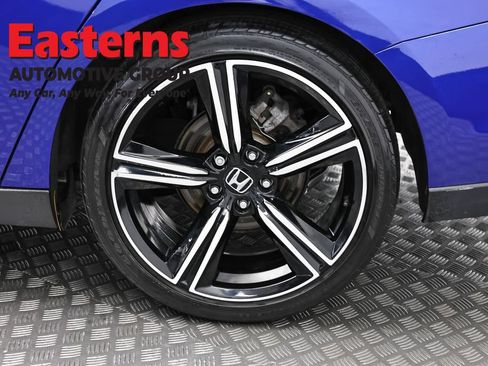 Used 2024 Honda Accord Sport image 32