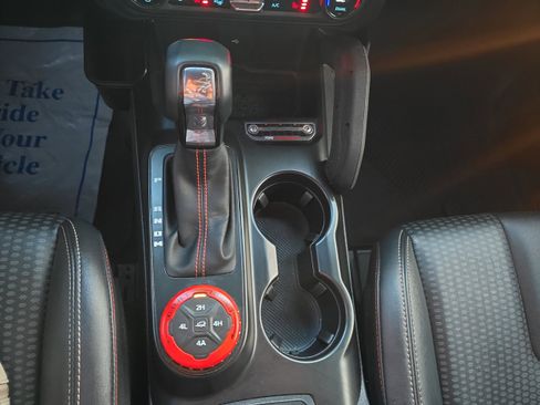 Used 2024 Ford Bronco Raptor image 21