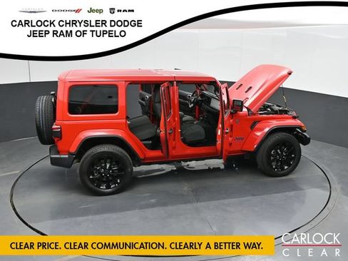 Used 2025 Jeep Wrangler Unlimited Sahara w/ Safety Group AWD/4WD image 47