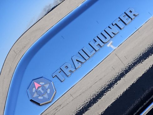 Certified 2025 Toyota Tacoma Trailhunter image 10