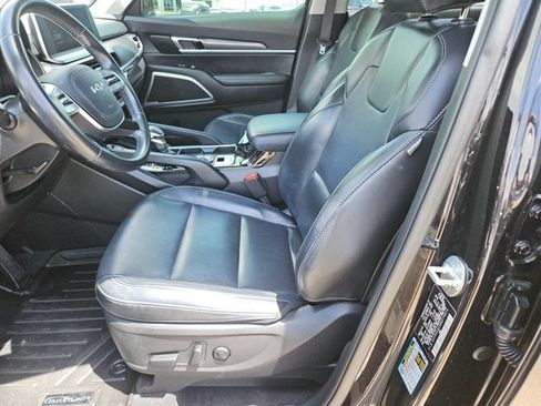 Used 2022 Kia Telluride S FWD image 14