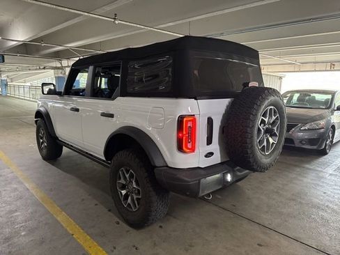 Used 2023 Ford Bronco Badlands AWD/4WD image 4