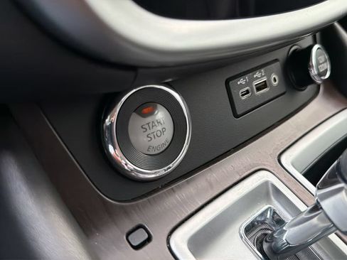 Used 2019 Nissan Murano Platinum FWD image 27