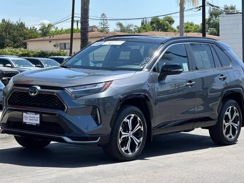 Used 2023 Toyota RAV4 XSE w/ Weather Package AWD/4WD image 10