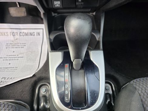Used 2019 Honda Fit LX image 5