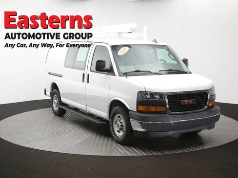 Used 2019 GMC Savana 2500 w/ Driver Convenience Package RWD image 44