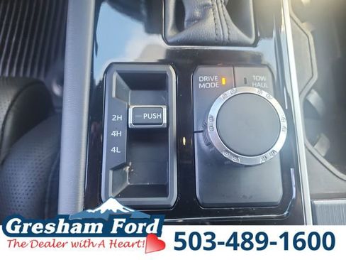 Used 2023 Toyota Tundra Platinum AWD/4WD image 39