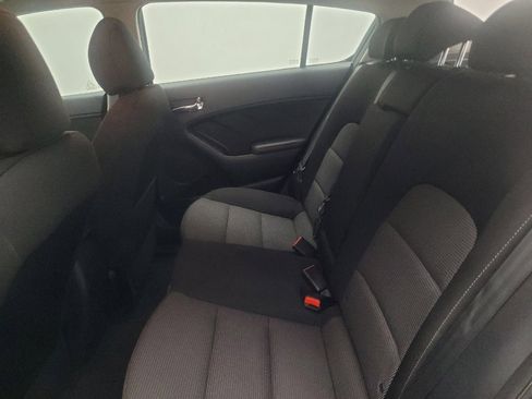 Used 2017 Kia Forte LX FWD image 18