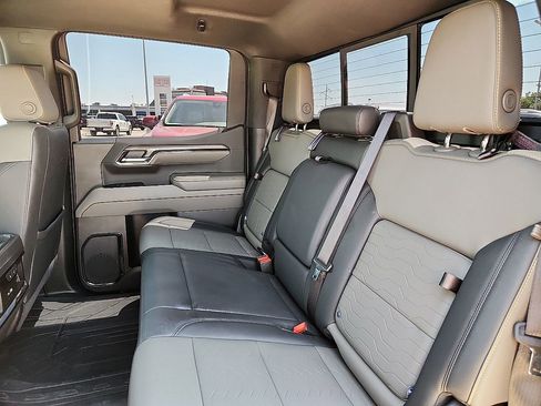 Used 2024 Chevrolet Silverado 1500 ZR2 w/ Technology Package AWD/4WD image 6