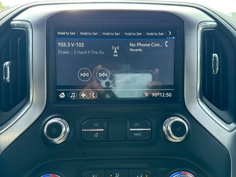 Used 2021 GMC Sierra 1500 SLE RWD image 26