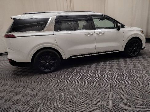 Used 2024 Kia Carnival SX Prestige FWD image 7