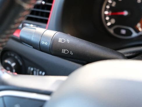 Used 2019 Jeep Renegade Trailhawk image 39