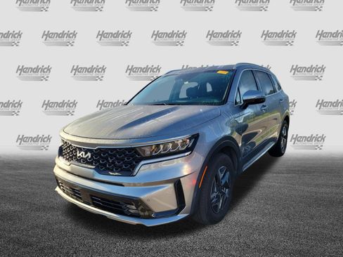 Used 2024 Kia Sorento EX FWD image 4