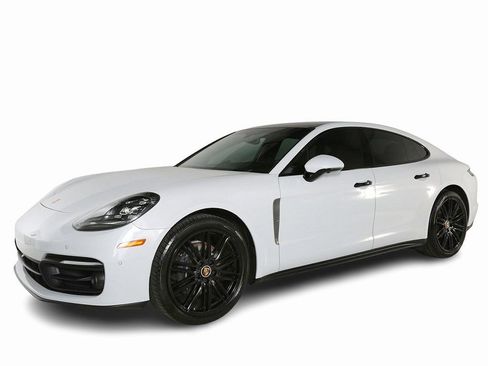 Used 2023 Porsche Panamera 4 Platinum Edition w/ Assistance Package image 4