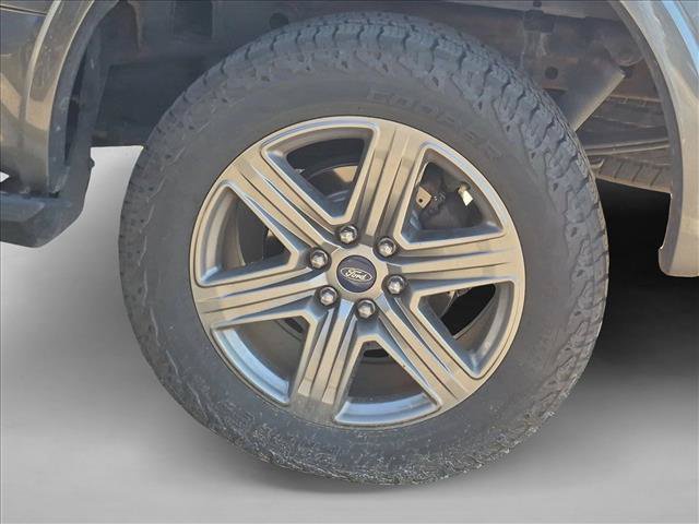 Used 2018 Ford F150 XLT w/ Equipment Group 302A Luxury AWD/4WD image 8