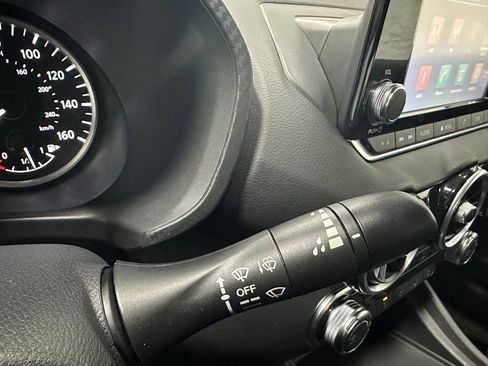 Used 2025 Nissan Sentra S image 22