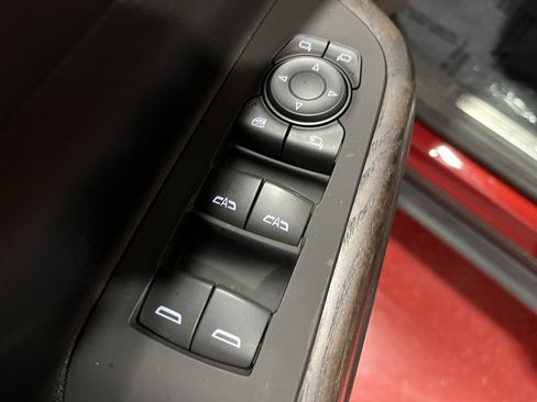 Used 2023 GMC Acadia Denali w/ Denali Ultimate Package image 26