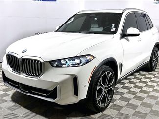 Used 2025 BMW X5 sDrive40i w/ Climate Comfort Package video 1