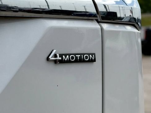 Used 2026 Volkswagen Atlas SEL Premium R-Line AWD/4WD image 13