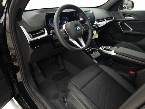 Used 2026 BMW X1 xDrive28i w/ Technology Package AWD/4WD image 11