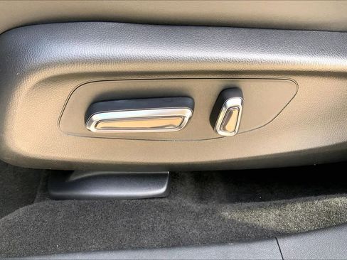 Used 2025 Acura ADX A-Spec image 33