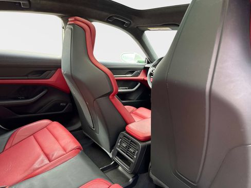 Used 2024 Porsche Taycan GTS image 30