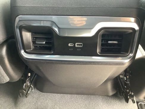 Used 2022 GMC Sierra 1500 Elevation AWD/4WD image 13
