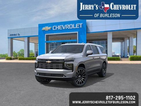 New 2026 Chevrolet Suburban High Country AWD/4WD image 10