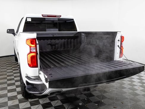 Certified 2025 Chevrolet Silverado 1500 RST image 34