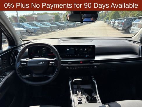 New 2026 Kia Sorento S image 8
