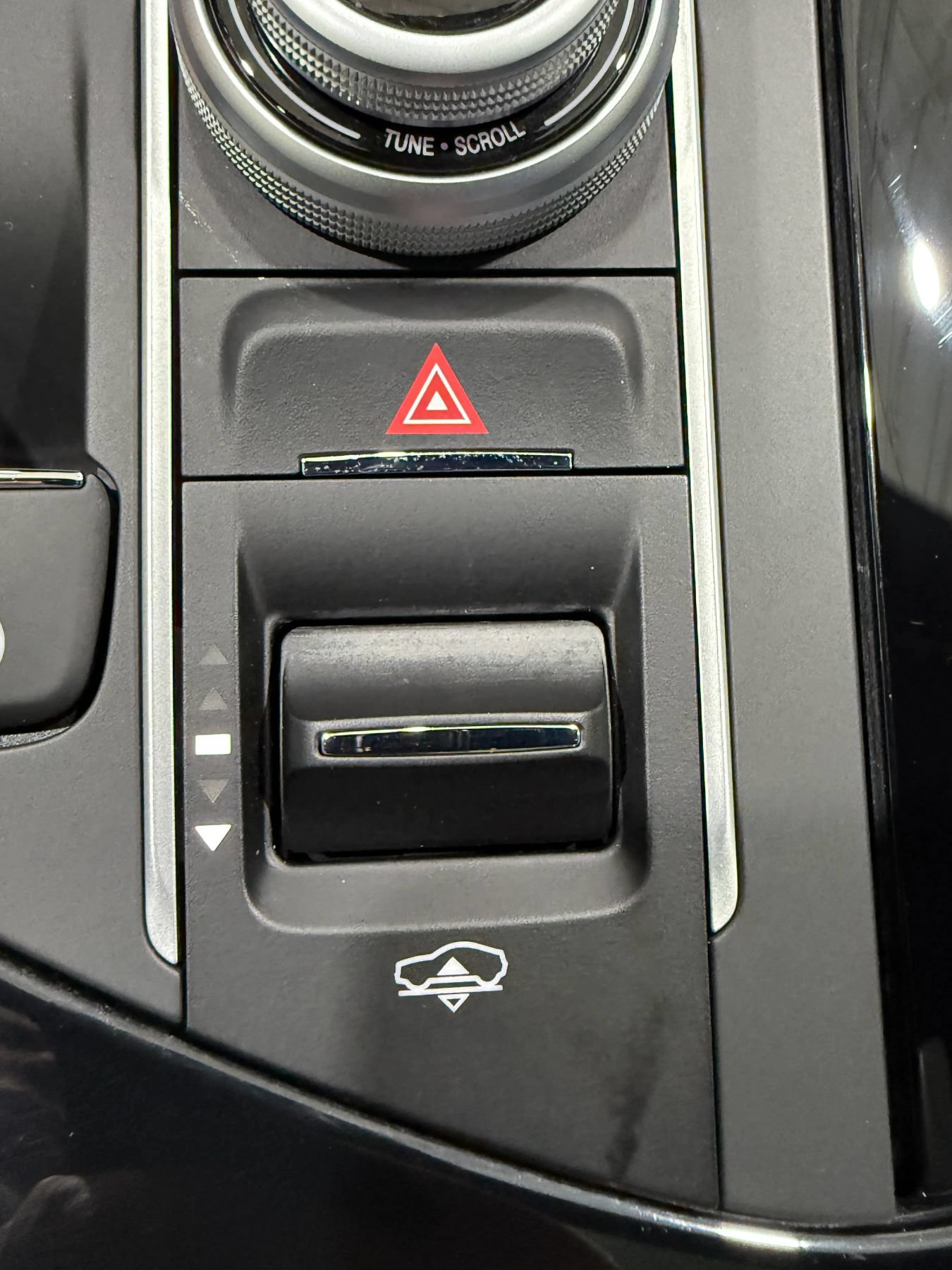 Used 2023 Maserati Levante Modena S AWD/4WD image 55