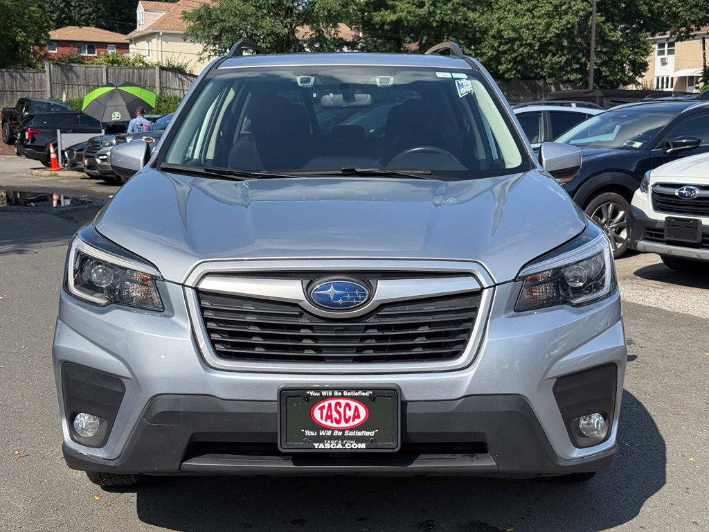 Used 2021 Subaru Forester Premium AWD/4WD image 3