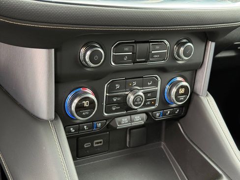 Certified 2024 GMC Yukon SLT image 15